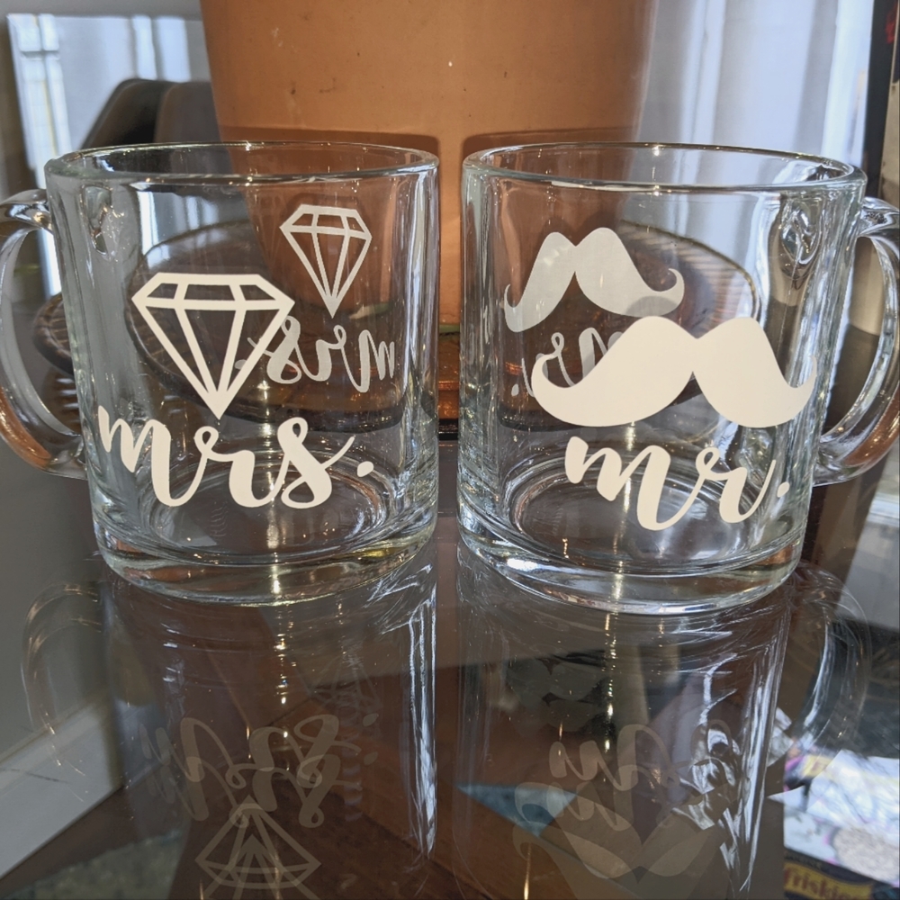 Glass Mr and Mrs Mugs